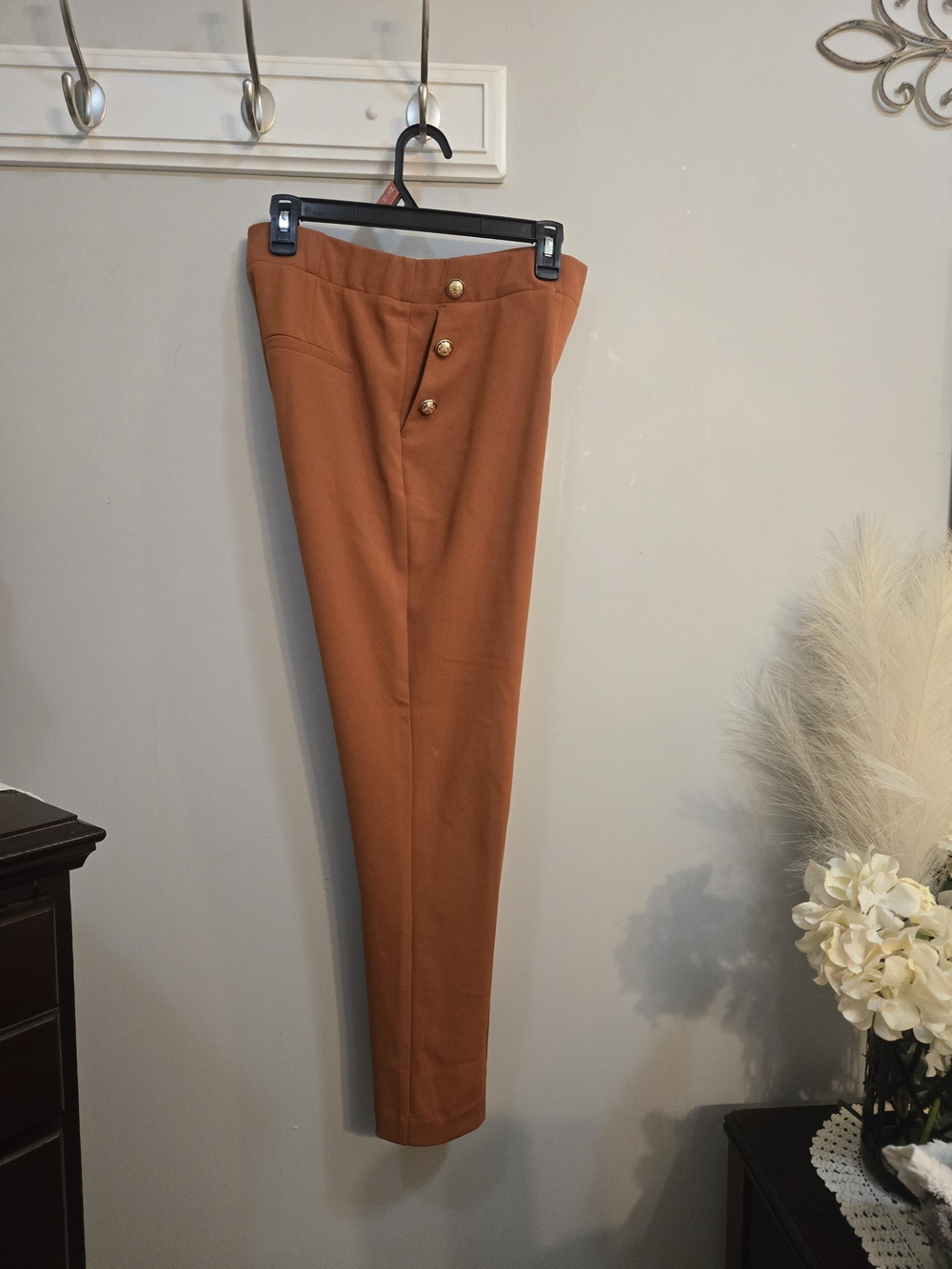 Jules & Leopold Tailored High-Waist Pants in Rust Orange
